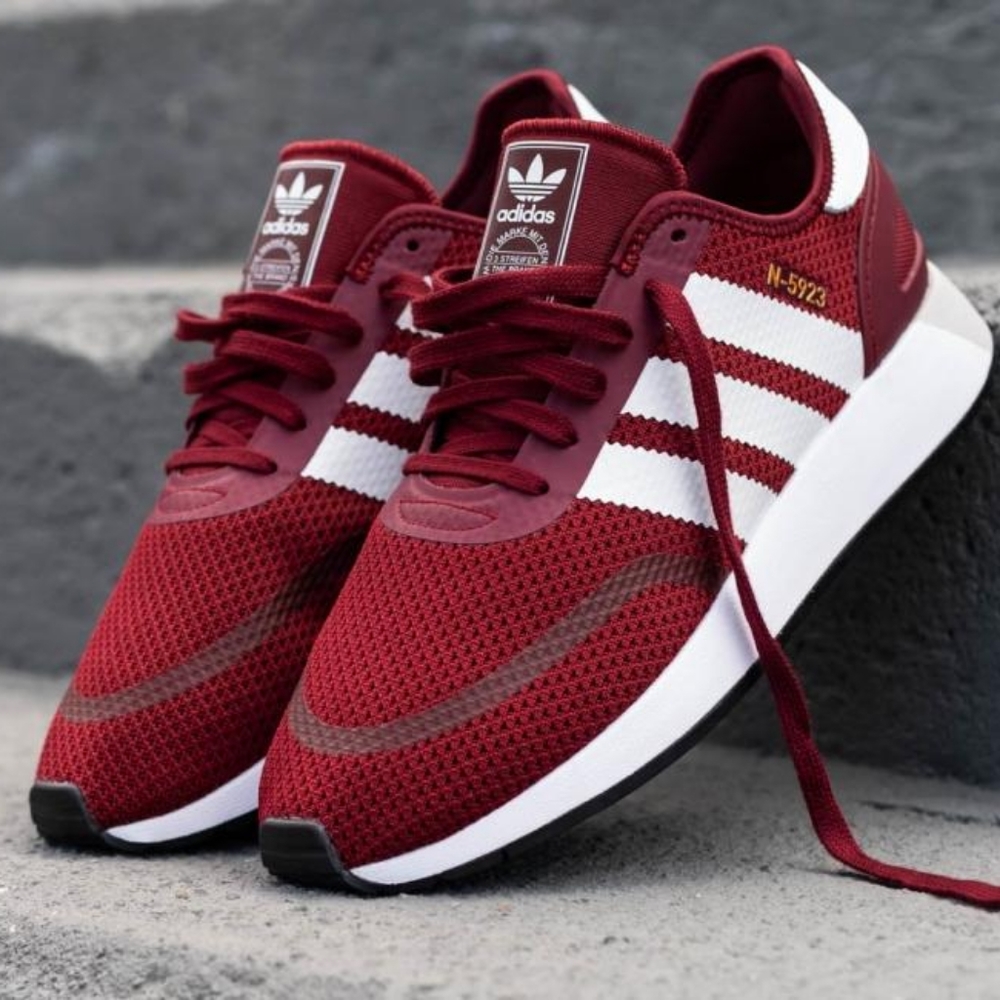 ADIDAS N5923  Wine size 14 🔥 NWT 🔥🔥 Wine wht